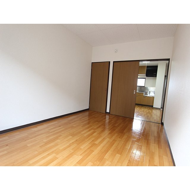 その他部屋・スペース　洋室６帖