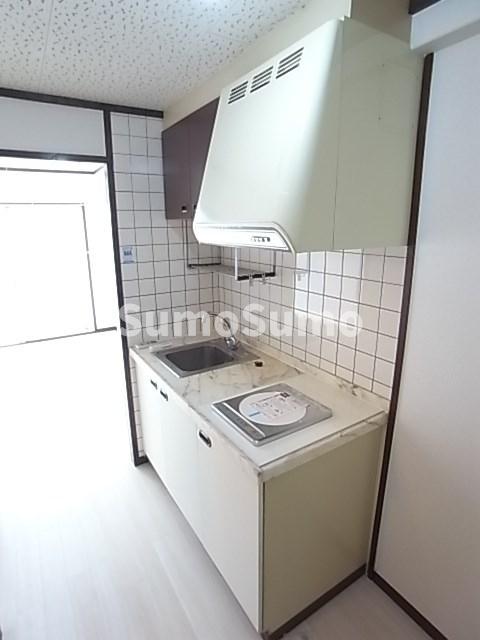 キッチン　キッチンでお料理をお楽しみください