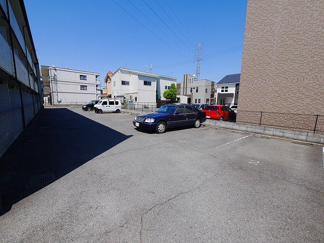 駐車場　駐車場です