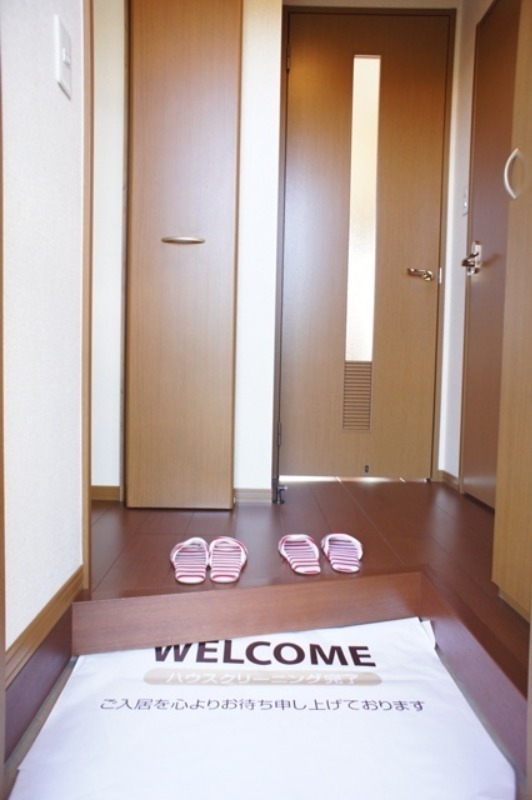 玄関　図面と現状に相違がある場合には現状を優先