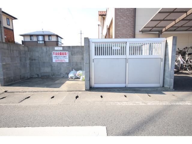 その他共有部分　敷地内ごみ置き場