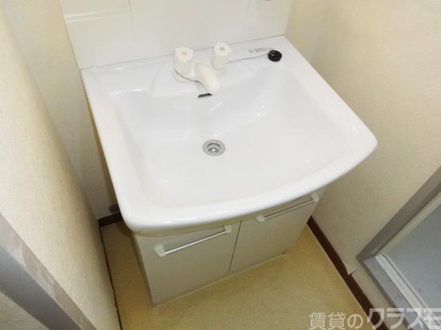 洗面設備　洗面所も綺麗です。
