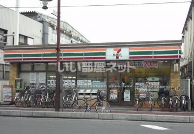 コンビニ　セブンイレブン 武里駅西口店（コンビニ）まで615m