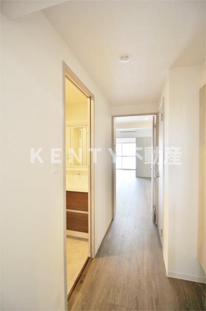 玄関　落ち着いた玄関です