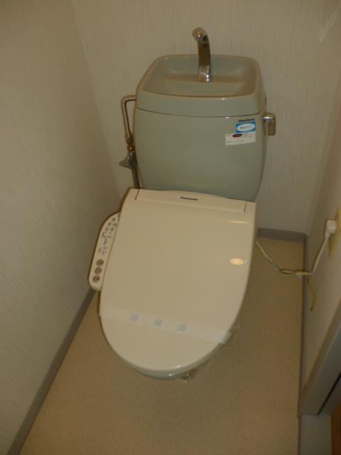 トイレ　トイレ