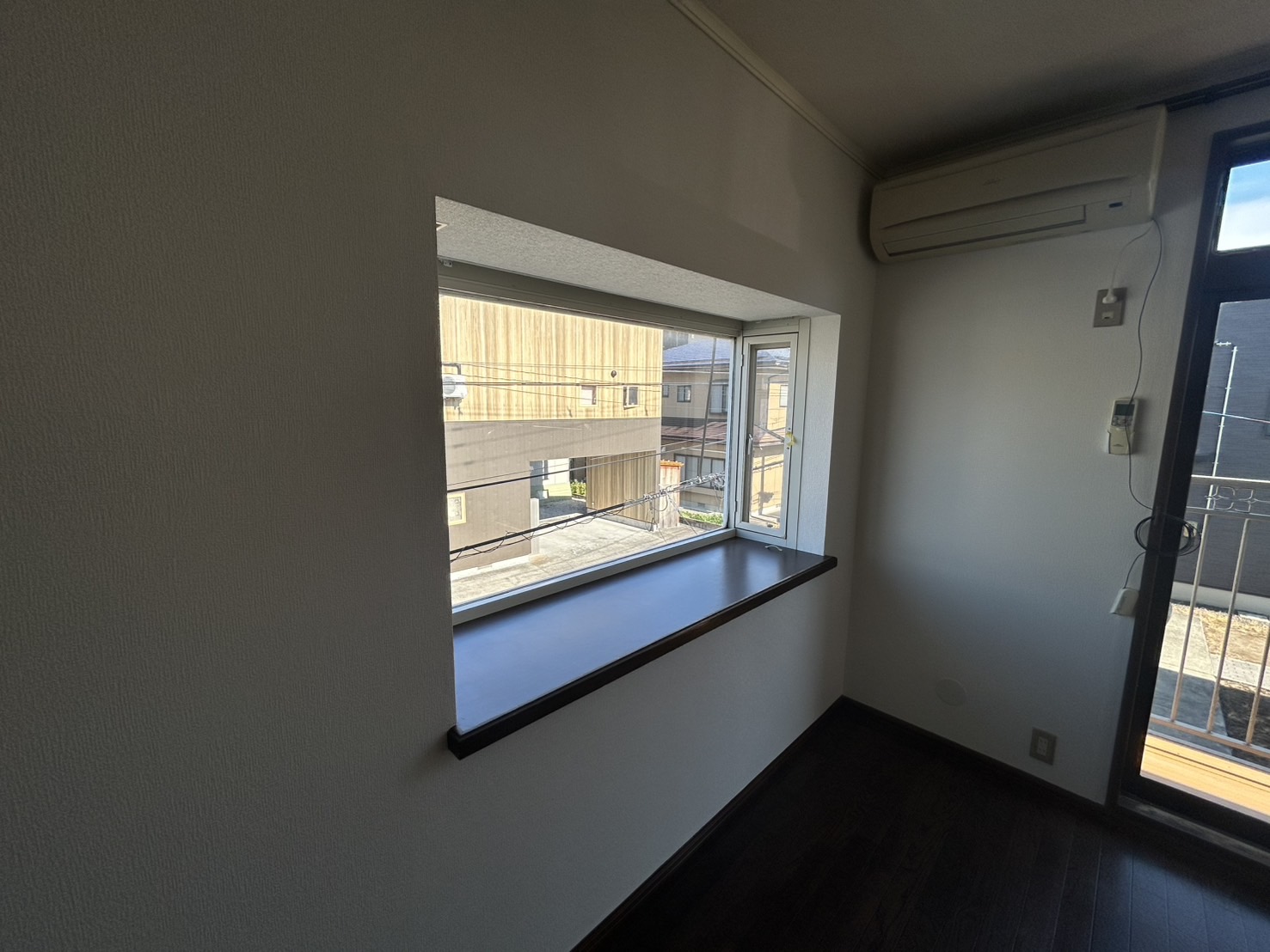 その他設備　エアコン1台付き