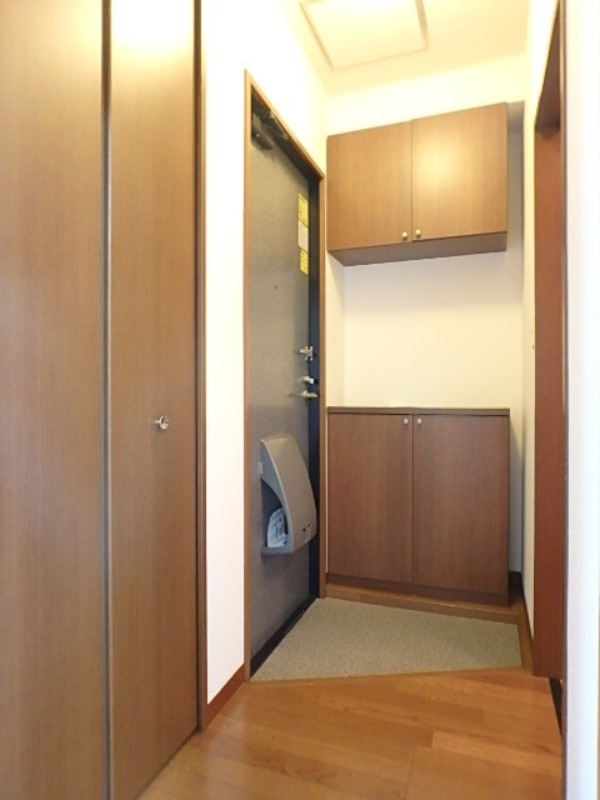 玄関　図面と現状に相違がある場合には現状を優先