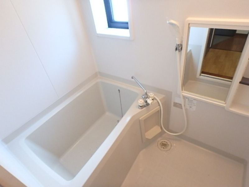 バス・シャワールーム　図面と現状に相違がある場合には現状を優先