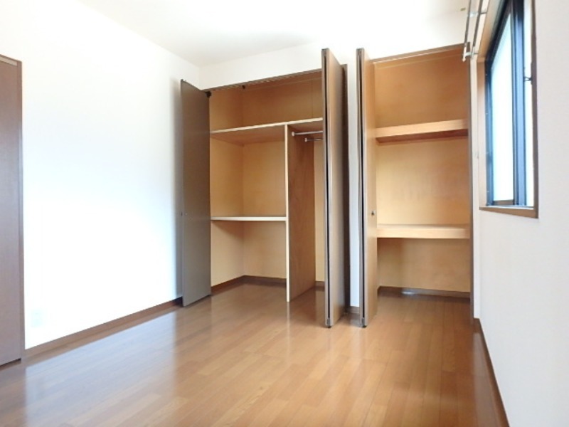 収納　図面と現状に相違がある場合には現状を優先