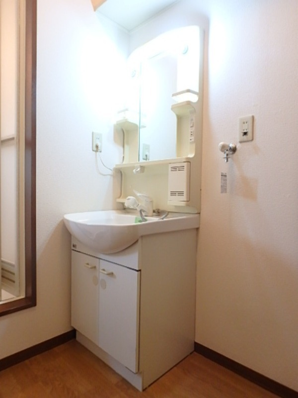 洗面設備　図面と現状に相違がある場合には現状を優先