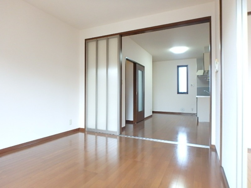 居室・リビング　図面と現状に相違がある場合には現状を優先