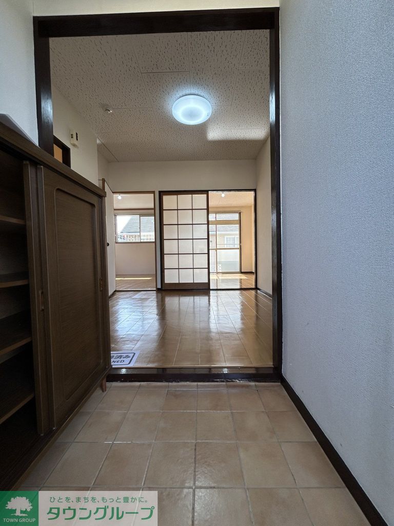 玄関　★同施工タイプイメージ(反転)★