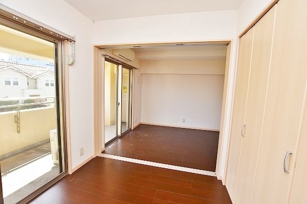 その他部屋・スペース　★洋室4帖★