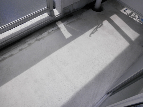 バルコニー　ベランダ