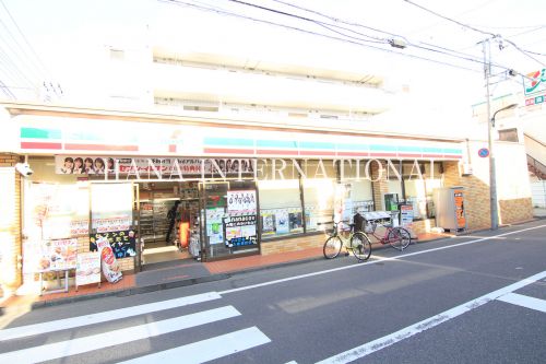コンビニ　セブン-イレブン 足立柳原２丁目店（コンビニ）まで458m