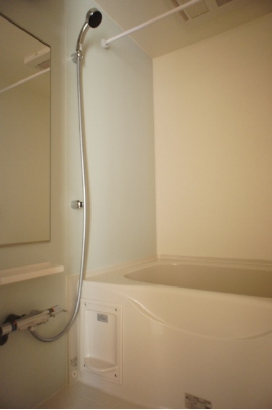 バス・シャワールーム　図面と現状に相違がある場合には現状を優先