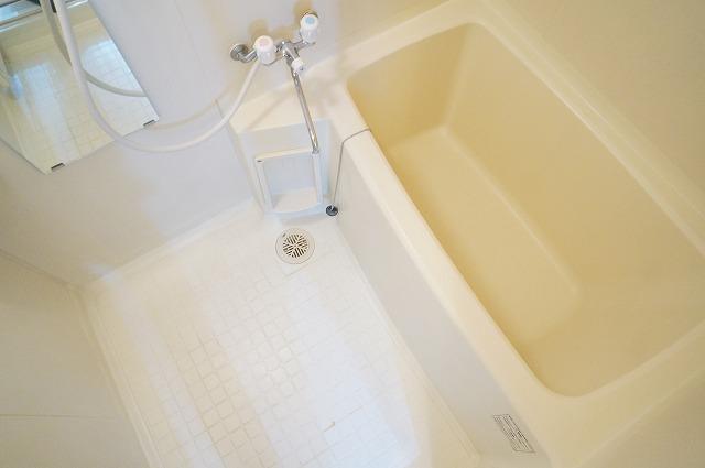 バス・シャワールーム　浴室