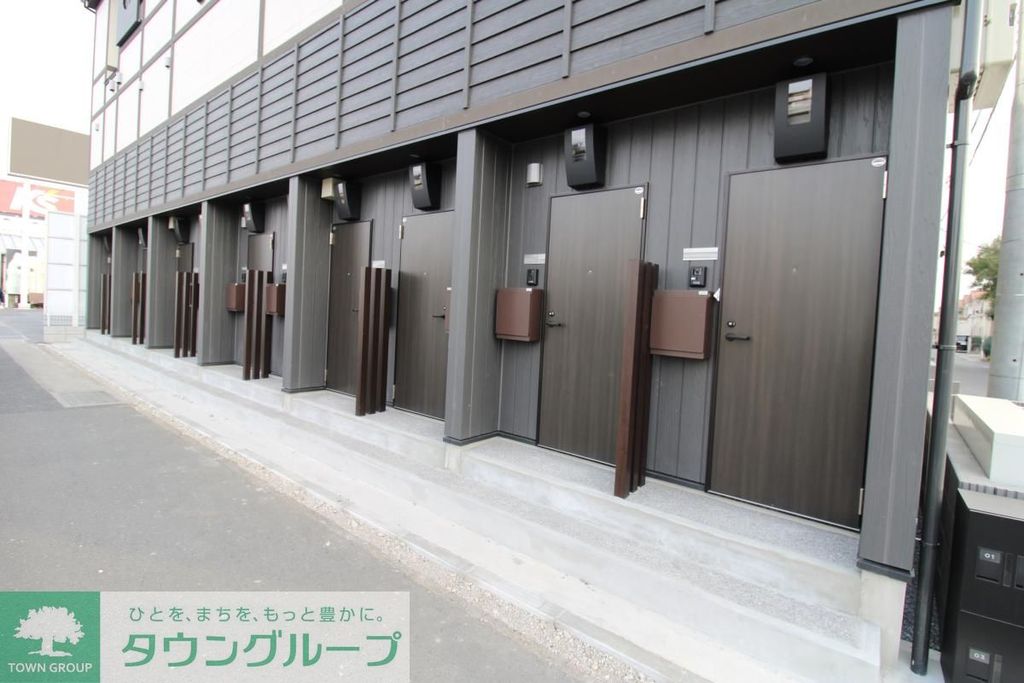 エントランス　エントランス