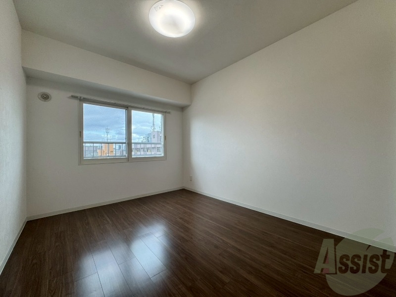 その他部屋・スペース　寝室です。部屋をどう使うかはあなた次第です！