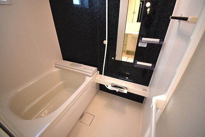 バス・シャワールーム　追い焚き・浴室乾燥付き