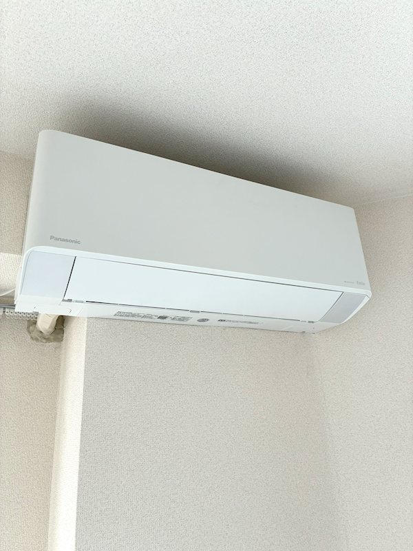 その他設備　2024年交換のお掃除機能付エアコン