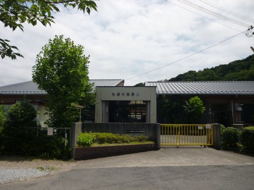 幼稚園・保育園　ひばり幼稚園（幼稚園・保育園）まで996m