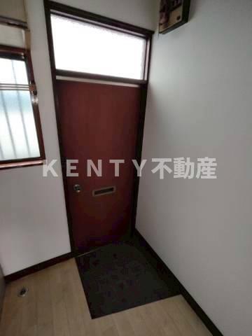 玄関　シンプルで使いやすい玄関です