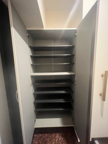 収納　同タイプ室内写真