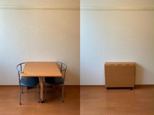 その他　折り畳み式のテーブルはコンパクトに収まります