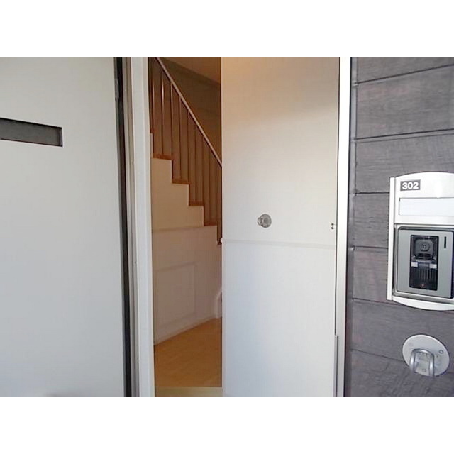 玄関　目線が気にならない動線です