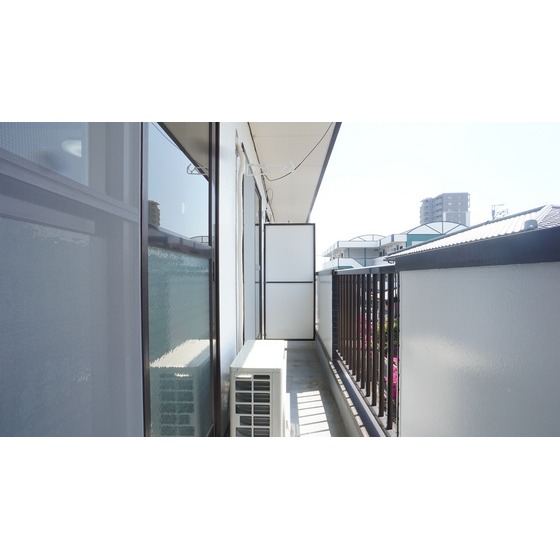 バルコニー　ベランダ