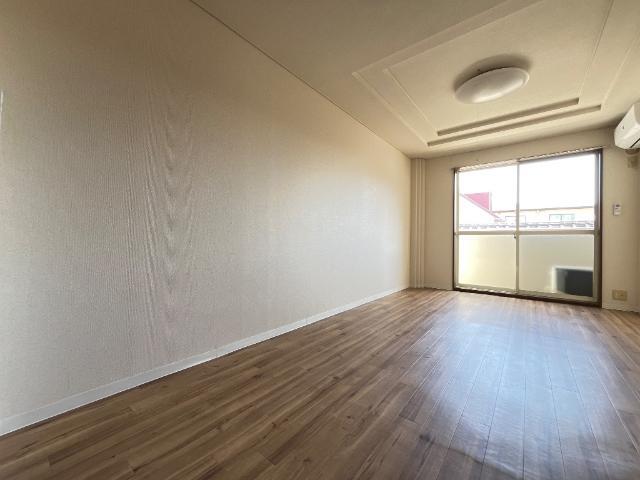 居室・リビング　洋室