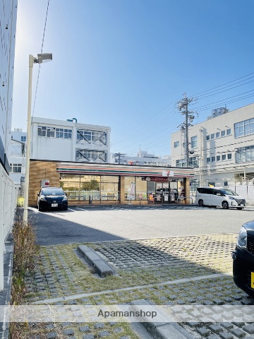 コンビニ　セブン－イレブン名古屋塩入町店（コンビニ）まで304m