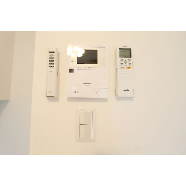 セキュリティ　同シリーズタイプの室内写真となります