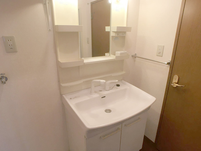 洗面設備　アベニール