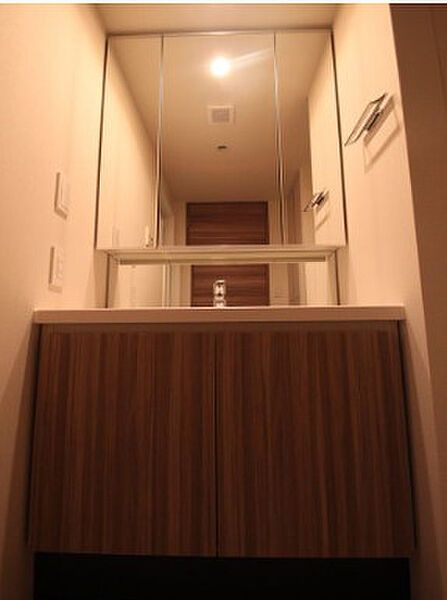 洗面設備　参考写真です