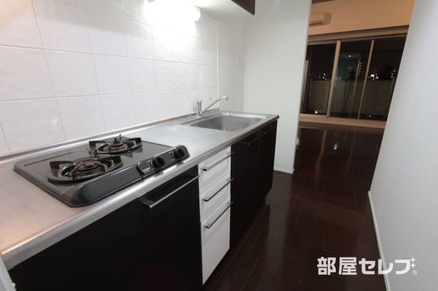 キッチン　キッチンスペースも広くて使いやすい