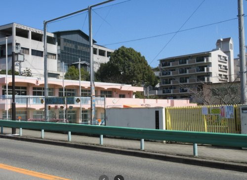 幼稚園・保育園　明石市立明石幼稚園（幼稚園・保育園）まで1011m