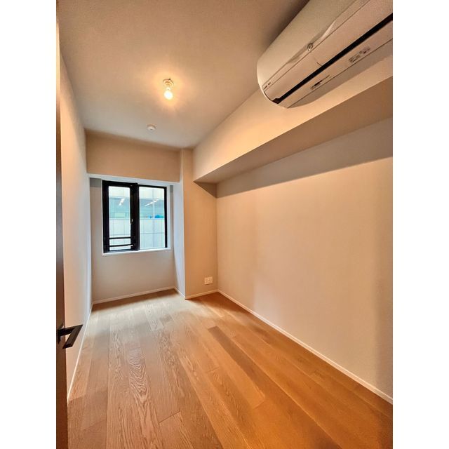 居室・リビング　内観2