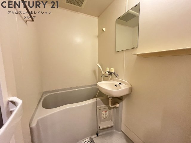 バス・シャワールーム　広いお風呂