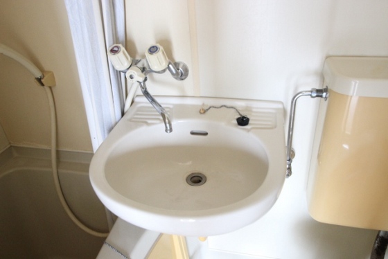 洗面設備　※別部屋の写真です
