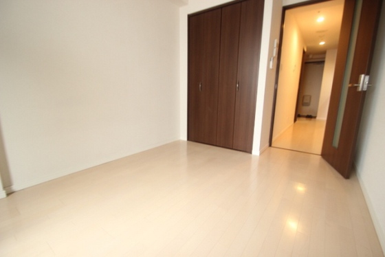 居室・リビング　※別部屋の写真です