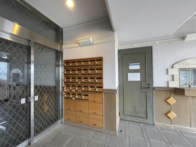 エントランス　エントランス部分