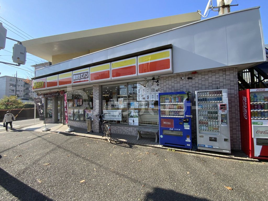 コンビニ　デイリーヤマザキ松戸小金原店（コンビニ）まで150m