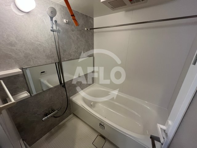 バス・シャワールーム　スプランディッド梅田グランノース　風呂