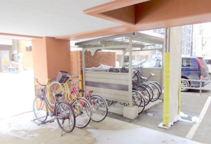 駐車場　駐輪場