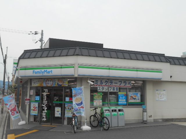 コンビニ　ファミリーマート佐井太子道店（コンビニ）まで264m