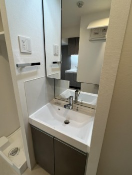 洗面設備　☆嬉しい独立洗面台☆
