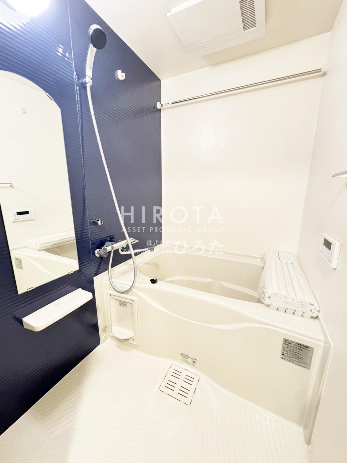 バス・シャワールーム　※同タイプの別のお部屋の写真です。