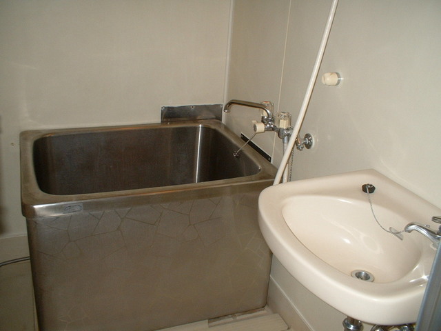 バス・シャワールーム　☆洗面台付バス☆